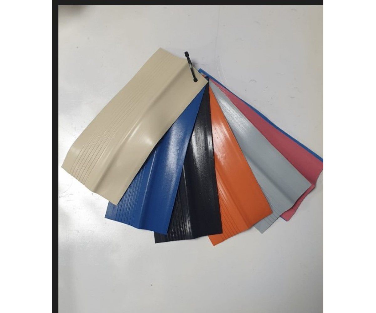 Pvc Merdiven Burunluğu Oluklu Kaymayı Önleyici Pvc Merdiven Burunluğu