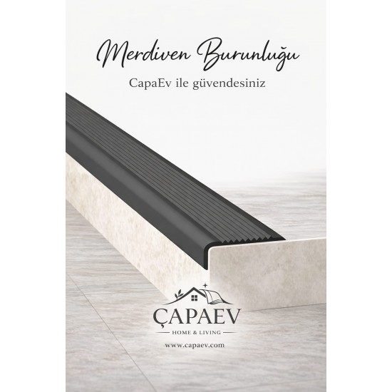 Siyah Renk Pvc Merdiven Burunluğu Oluklu Kaymayı Önleyici Pvc Merdiven Burunluğu